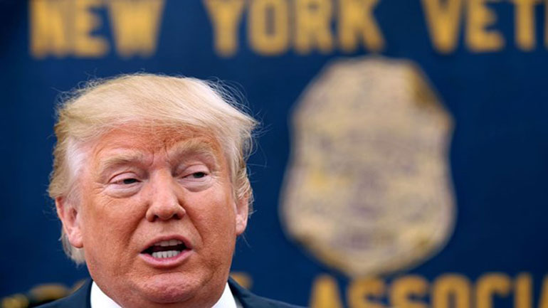 Ντόναλντ Τραμπ: Η μεταναστευτική πολιτική δημιουργεί κινδύνους στην εθνική ασφάλεια