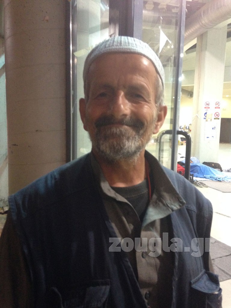 Ο άτυπος ιμάμης του λιμανιού του Πειραιά