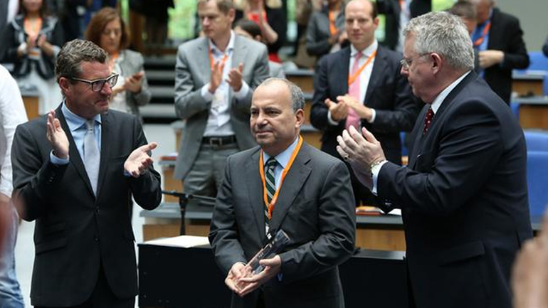 Ο διευθυντής της Hurriyet τιμήθηκε με το Βραβείο της Ελευθερίας του Τύπου της Deutsche Welle