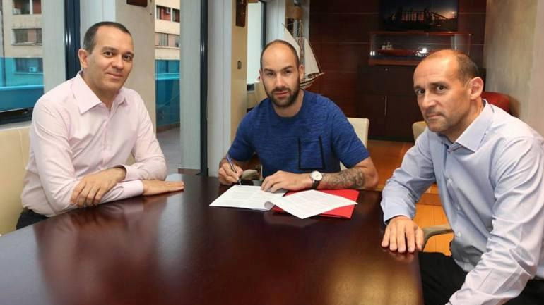 Υπέγραψε στον Ολυμπιακό ο Σπανούλης