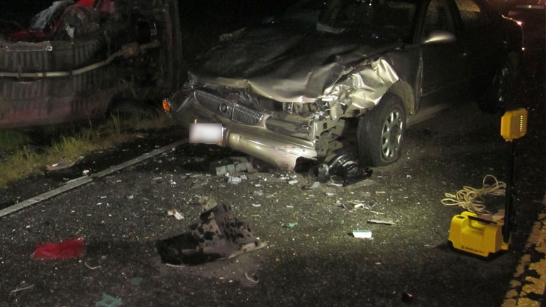 Νταλίκα συγκρούστηκε με Ι.Χ. στην Εθνική Οδό