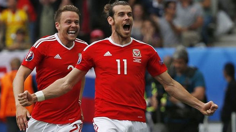 «Αισθάνομαι… τρία μέτρα όταν φοράω τη φανέλα της Ουαλίας»