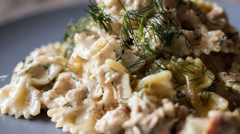 Λαχταριστές φαρφάλες με καπνιστό σολομό!