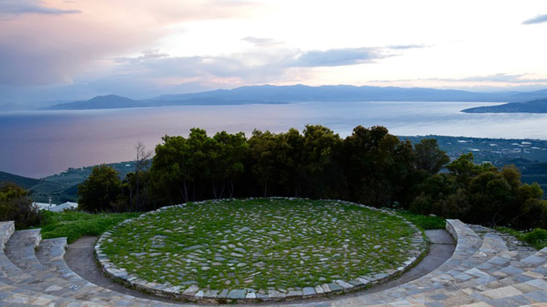 Θεατρικό Ηλιοστάσιο με χορό flamenco, στο Θέατρο Αλώνι!