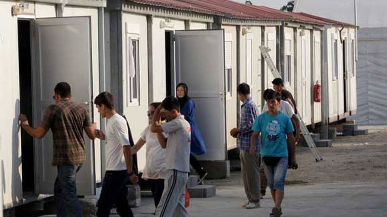 Προτεινόμενους χώρους ζητά ο Βίτσας από το Δήμο Μεσσήνης για φιλοξενία προσφύγων