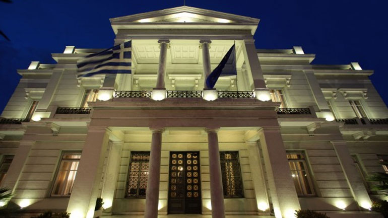 ΥΠΕΞ: Εκφράζουμε τη μεγάλη οδύνη μας για τη βίαιη δολοφονία της Jo Cox