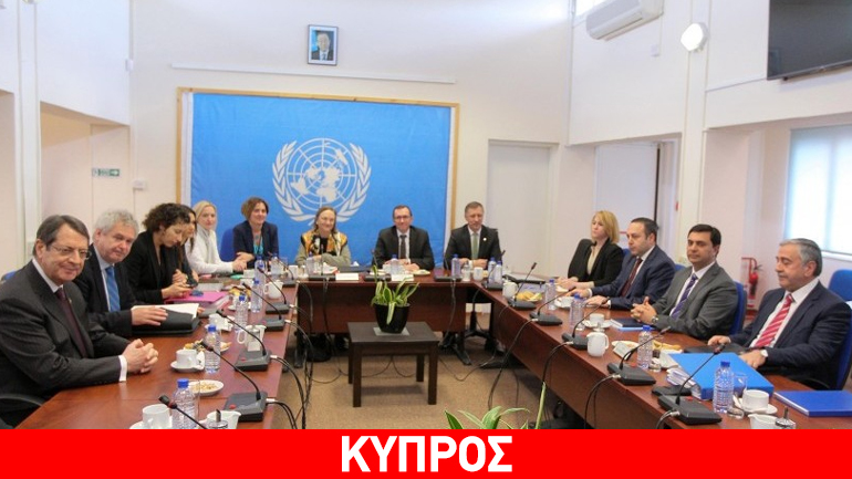 Αναβλήθηκε, λόγω της πυρκαγιάς, η συνάντηση Αναστασιάδη-Ακιντζί