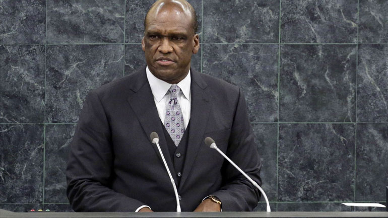 «Απεβίωσε» ο πρώην πρόεδρος της Γενικής Συνέλευσης του ΟΗΕ Τζον Ας