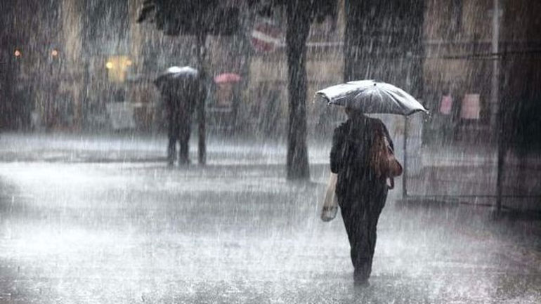 Βροχές και καταιγίδες σε αρκετές περιοχές το Σαββατοκύριακο