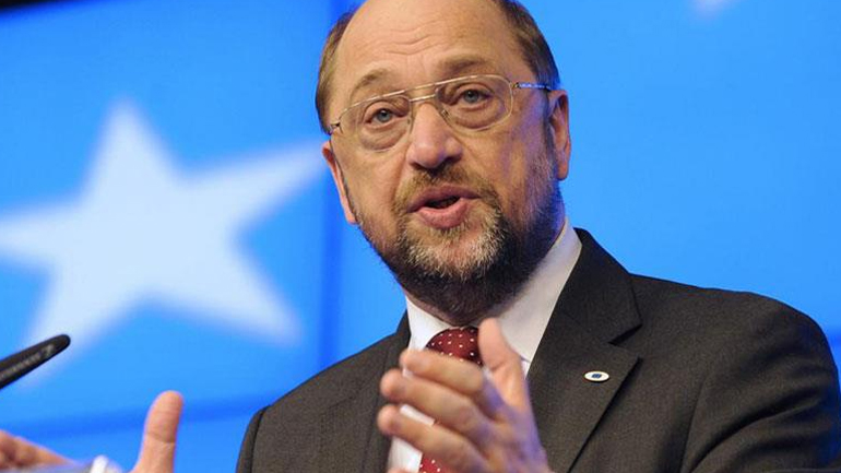 Τελεσίγραφο Σουλτς στη Μ. Βρετανία