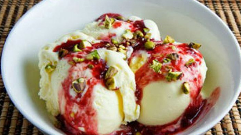 Απολαυστικό παγωτό με μαστίχα και ρόδι!