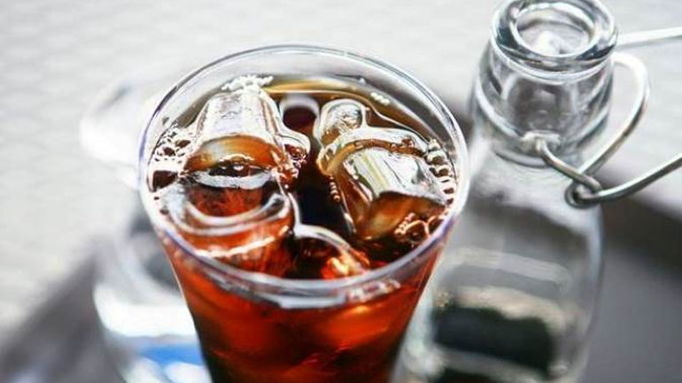 Κρύο τσάι: Οκτώ οφέλη για την υγεία μας Κρύο τσάι: Οκτώ οφέλη για την υγεία μας