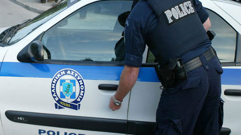 Ηγουμενίτσα: Προσπάθησαν να ταξιδέψουν με πλαστά διαβατήρια Ηγουμενίτσα: Προσπάθησαν να ταξιδέψουν με πλαστά διαβατήρια