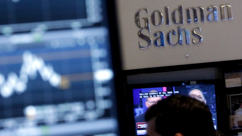 Ο κίνδυνος της ύφεσης πλανάται πάνω από τη Βρετανία