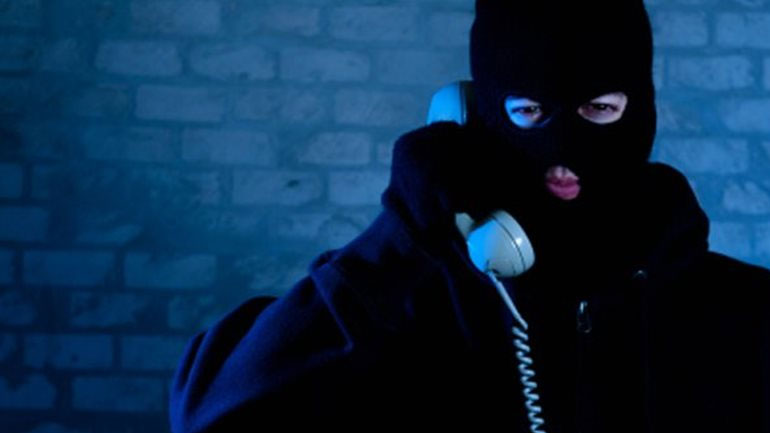 ΕΛ.ΑΣ.: Προσοχή σε επιτήδειους που υποδύονται συγγενικά πρόσωπα πολιτών