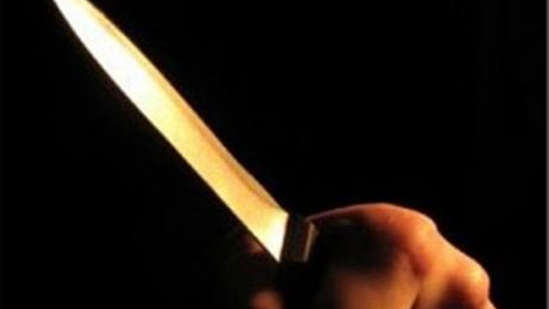 Ηλεία: Απόπειρα αυτοκτονίας με μαχαίρι