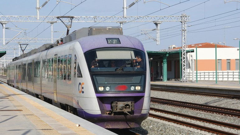 Νέες στάσεις εργασίας από την Τρίτη σε τρένα και προαστιακό