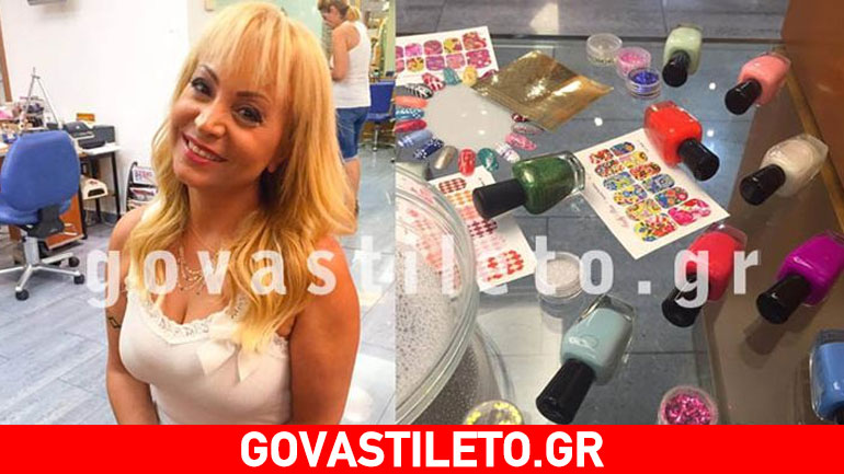 Η Τέτα Καμπουρέλη μάς δείχνει τα 5 καλύτερα χρώματα και σχέδια για την παραλία!