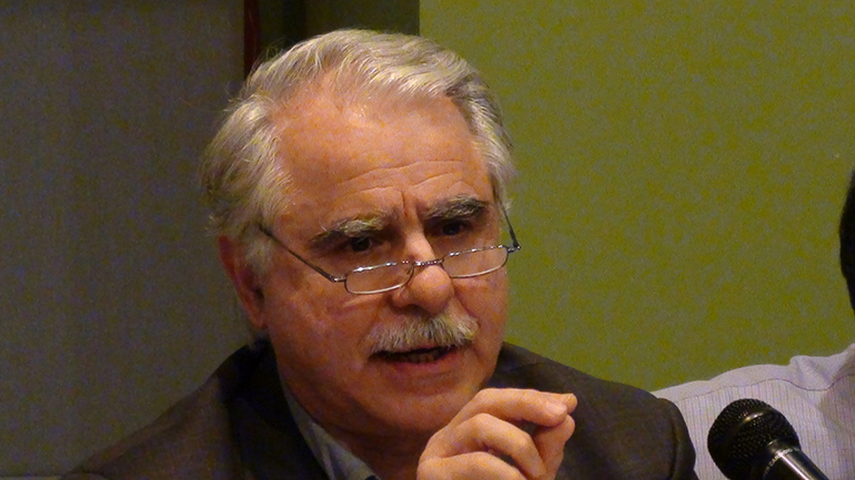 Ο υφυπουργός εσωτερικών υπόσχεται αποζημιώσεις για τις καταστροφές στην Αρκαδία