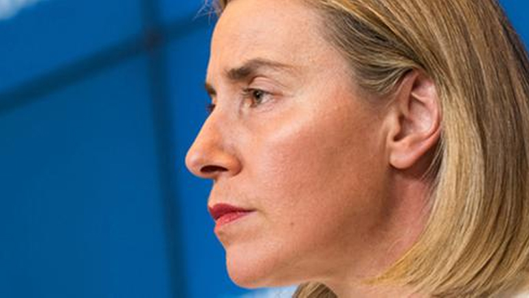 Μογκερίνι: Η βρετανική κυβέρνηση πρέπει να σεβαστεί τους Ευρωπαίους πολίτες