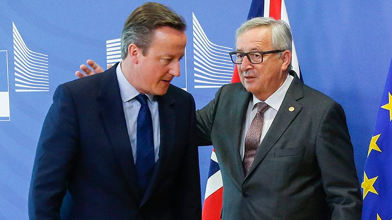 Σε εξέλιξη το δείπνο εργασίας για το Brexit