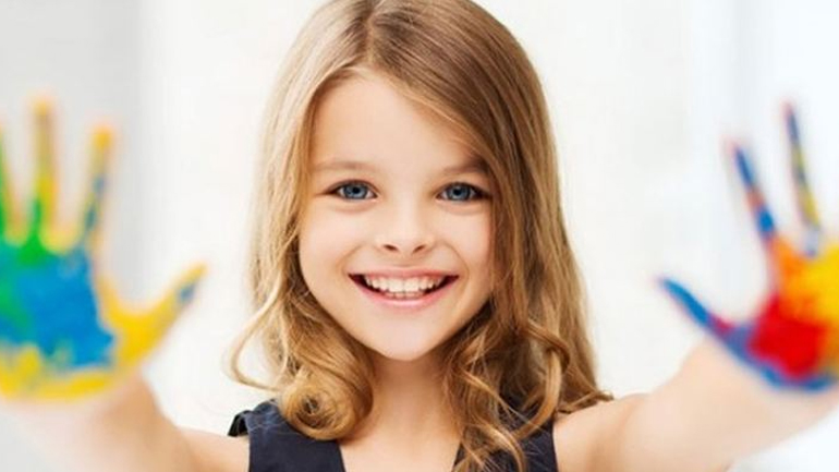 Πέντε εύκολοι τρόποι για να μάθετε στο παιδί τα χρώματα