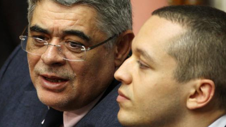 Άρση ασυλίας για Μιχαλολιάκο-Κασιδιάρη