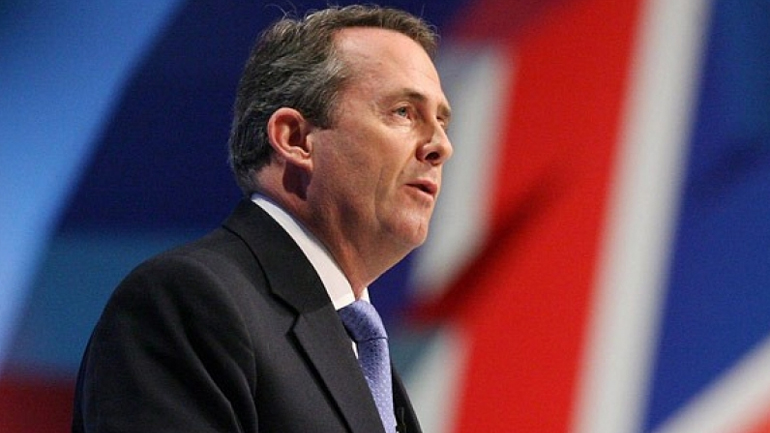 Βρετανία: Ο πρώην υπουργός Άμυνας Λίαμ Φοξ υποψήφιος για την ηγεσία των Συντηρητικών