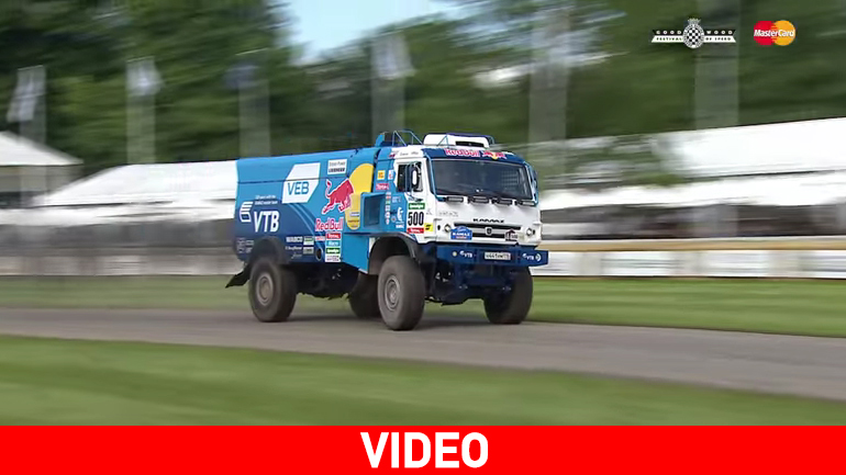 Τα φορτηγά του Ντακάρ ντριφτάρουν!