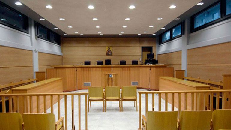 Αλλαγές σε τέλη και δικαστικά παράβολα