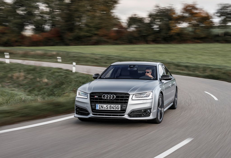 To Audi S8...