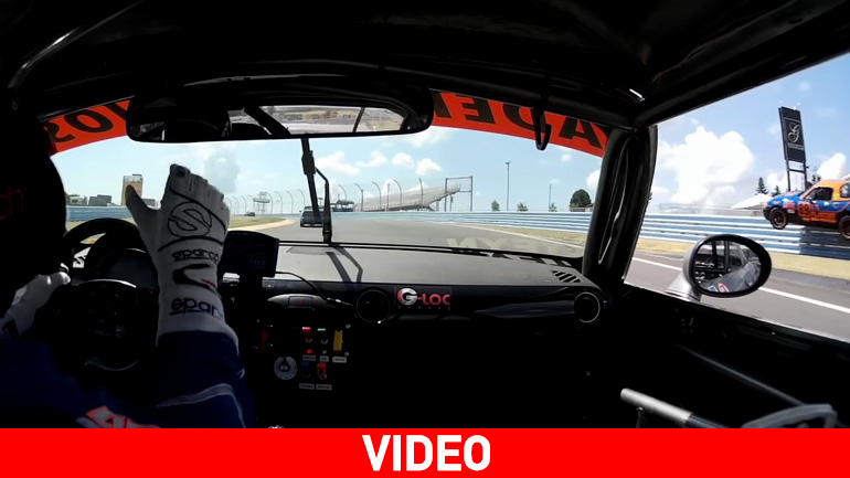 Πετάει το Mazda MX-5!