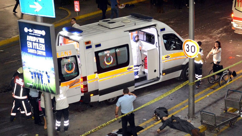 Κωνσταντινούπολη: Στους 45 ανήλθαν οι νεκροί του χτυπήματος στο αεροδρόμιο Κωνσταντινούπολη: Στους 45 ανήλθαν οι νεκροί του χτυπήματος στο αεροδρόμιο