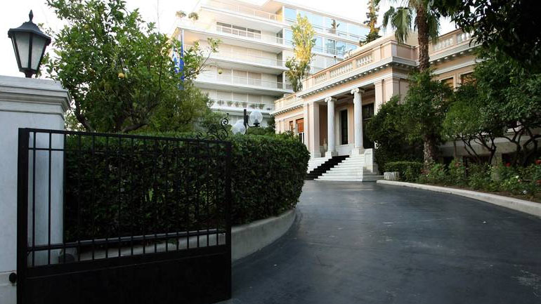 Κυβερνητικές πηγές: «Η απλή αναλογική ιστορικό καθήκον»