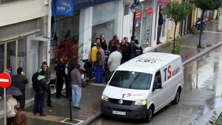 Ηλεία: Βαριές ποινές στους ληστές με τα καλάσνικοφ