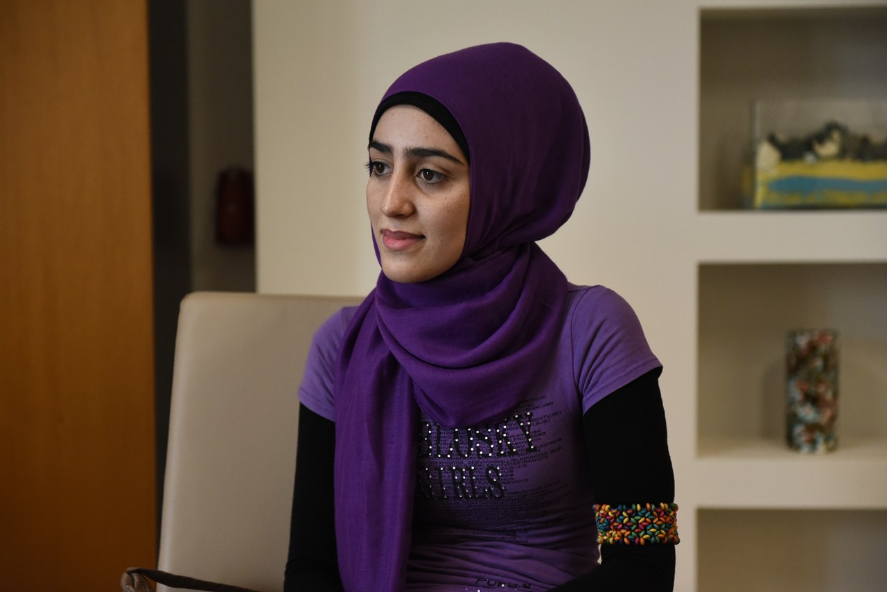 Παρά τη φρίκη που πέρασε, η Dorra πλέον χαμογελάει ξανά