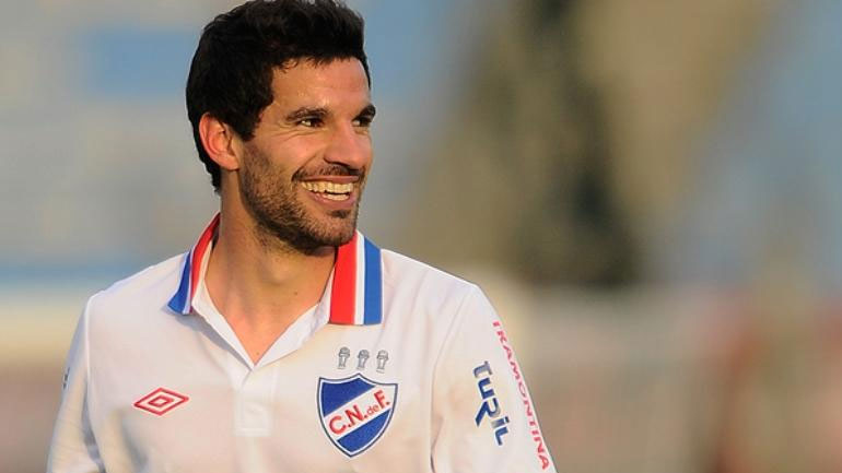 Έκλεισε και τον Ντίας η ΑΕΚ