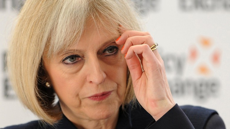 Βρετανία: Ξεκάθαρο προβάδισμα της Μέι μετά την πρώτη ψηφοφορία