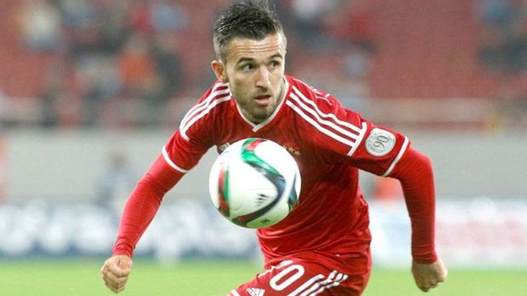 Θέλει να φύγει από τον Ολυμπιακό ο Γιαννιώτας- Έβαλε τα κλάματα