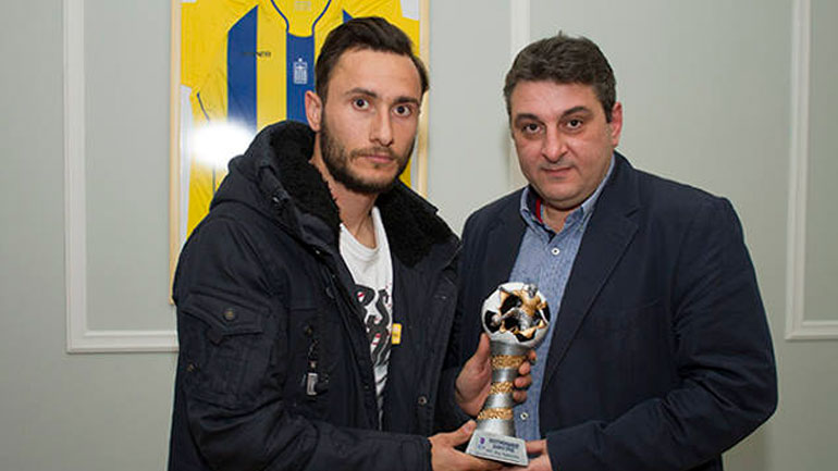 Παραμένει Αγρινιώτης ο Κουτρομάνος