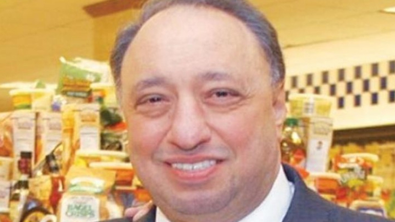 Ενδιαφέρον του δισεκατομμυριούχου Τζον Κατσιματίδη για την Jet Oil