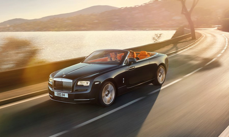Το νέο Dawn έδωσε μεγάλη ώθηση στις πωλήσεις της Rolls Royce...