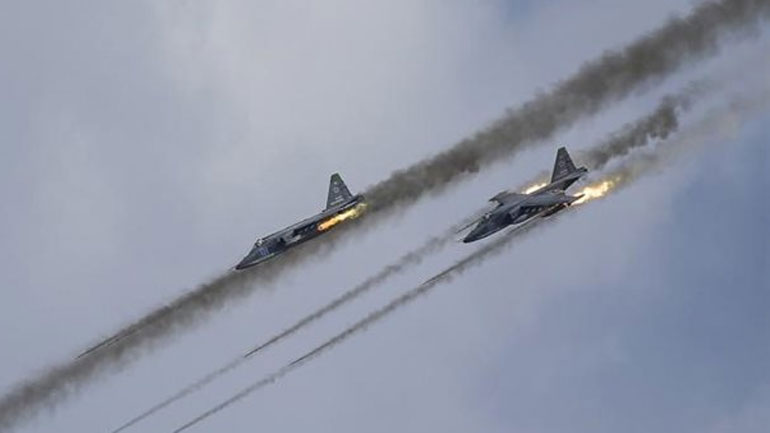 Συρία: Τουλάχιστον 31 νεκροί από αεροπορικές επιδρομές σε πόλεις