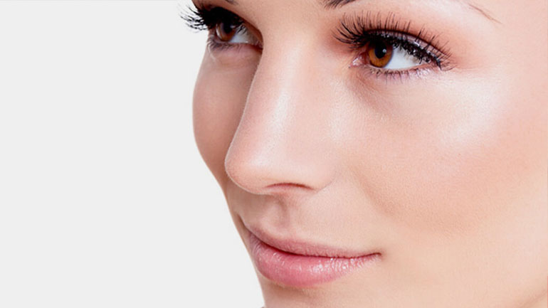 Μυστικά και tips για τη σωστή περιποίηση προσώπου