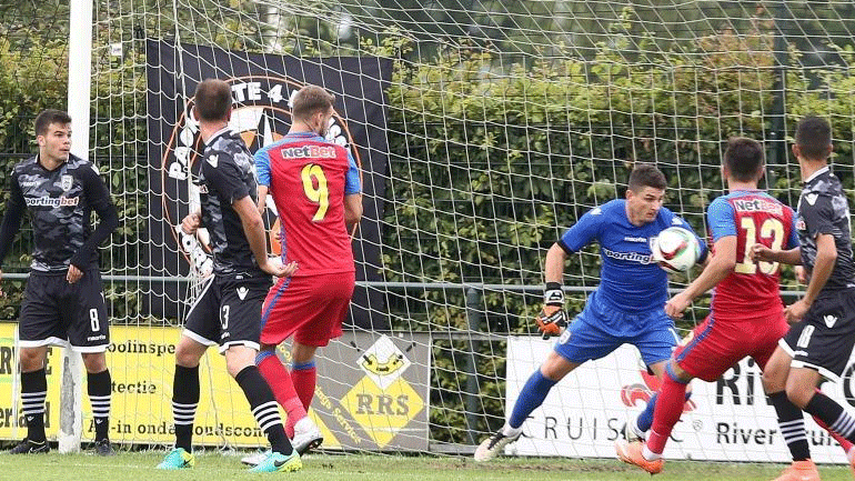 Μπροστά πετούσε και πίσω… έμπαζε ο ΠΑΟΚ-Ηττήθηκε με 4-3 από τη Στεάουα