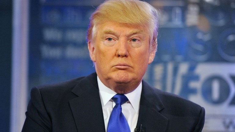 ΗΠΑ: Ο Τραμπ κάλεσε τη δικαστή του Ανώτατου Δικαστηρίου να παραιτηθεί