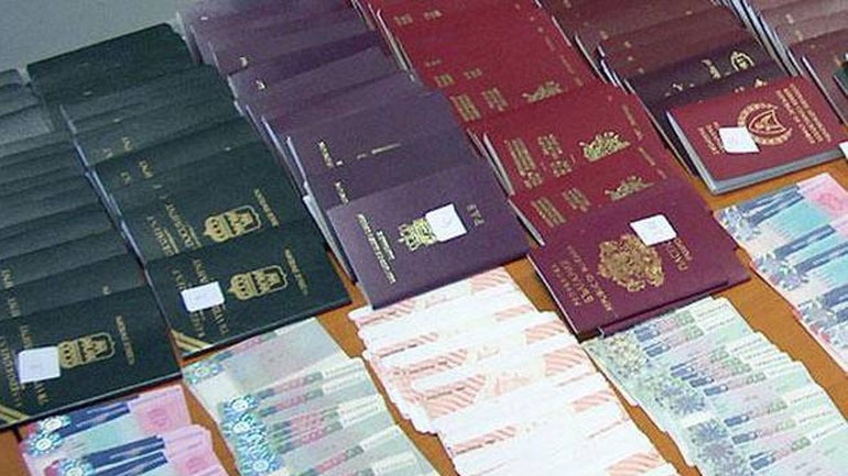 Ηράκλειο: Eπιχείρησαν να ταξιδέψουν με πλαστά έγγραφα