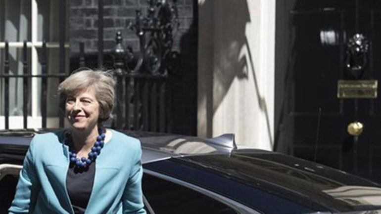 Μέι: Δεν θα ενεργοποιήσω το άρθρο 50 μέχρι να έχουμε συναντίληψη σε όλο το Ηνωμένο Βασίλειο