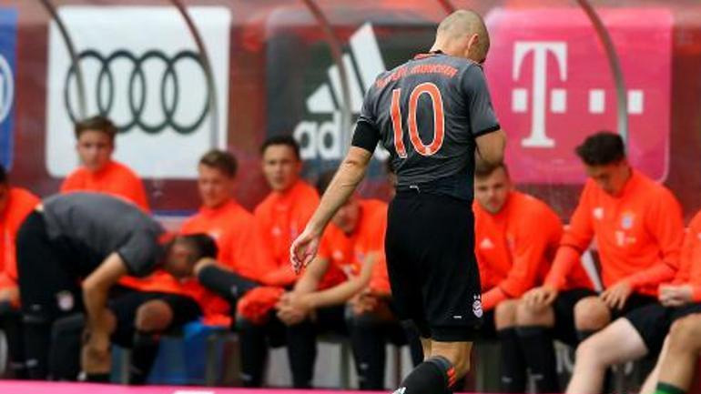 Τραυματίστηκε ο Άριεν Ρόμπεν