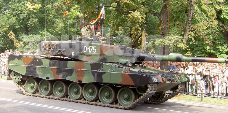 Το... τανκ που πωλείται (φυσικά πρόκειται για φάρσα, όσοι δεν το κατάλαβαν!)